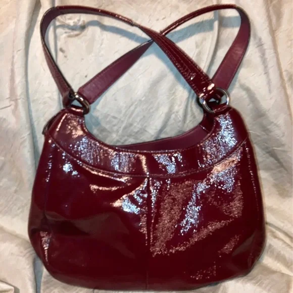 Coach Red Patent Leather Satchel 
NoH1293-F19705 - Picture 4 of 14